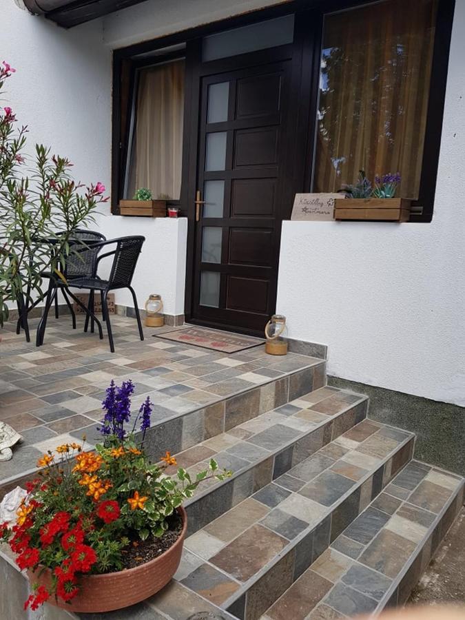 Kiscsillag Apartman 하르카니 외부 사진