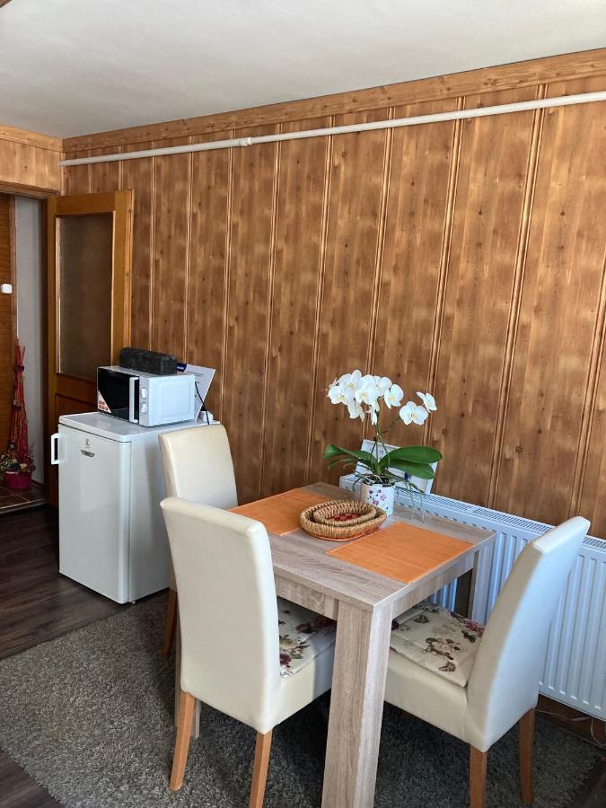 Kiscsillag Apartman 하르카니 외부 사진